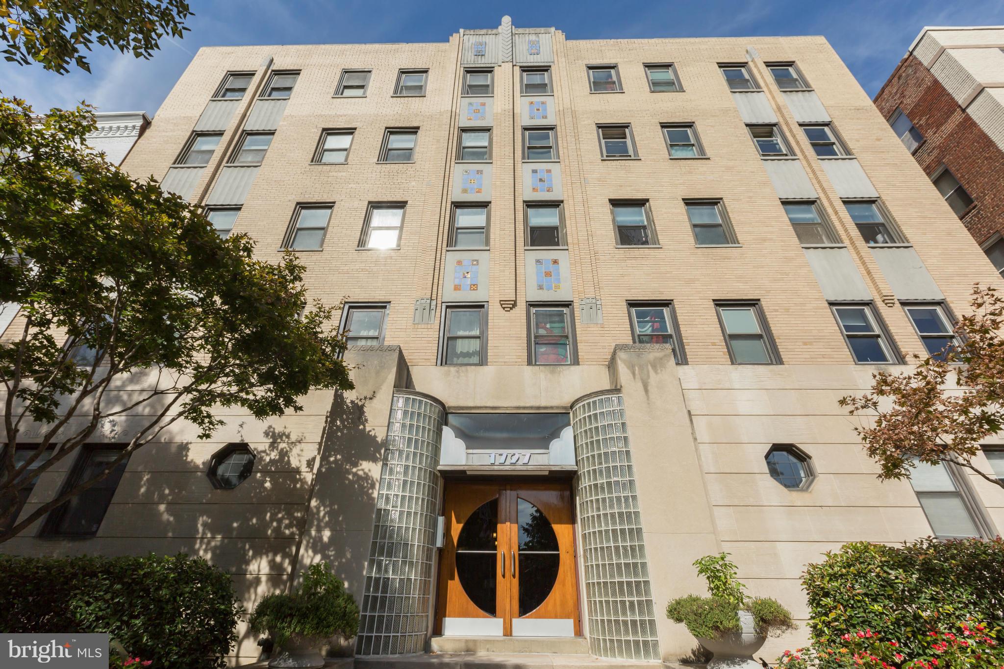 1727 R Street Northwest, Unit 102 Washington, DC 20009 - Photo 2 of 25 Exterior (Front)