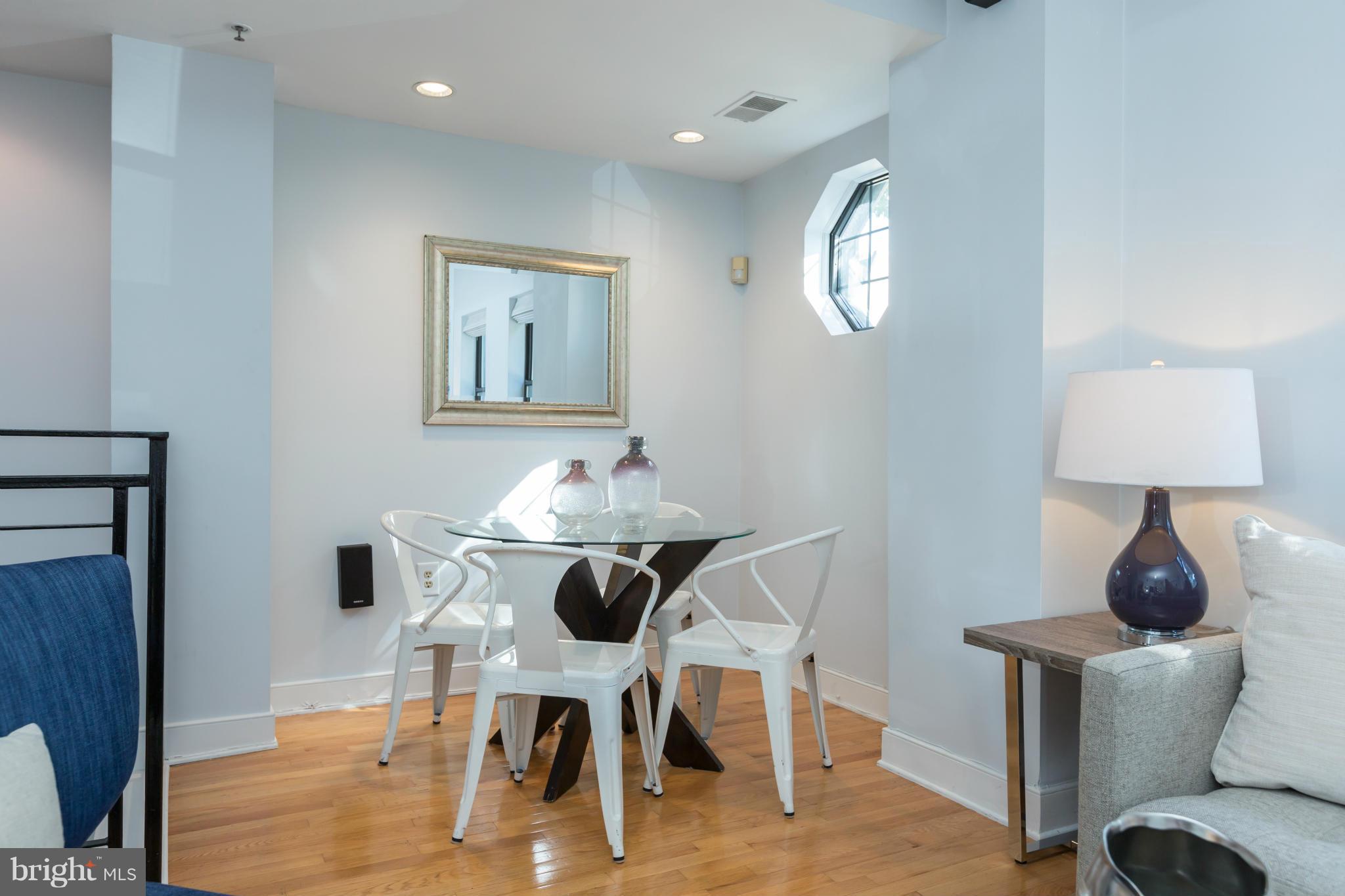 1727 R Street Northwest, Unit 102 Washington, DC 20009 - Photo 13 of 25 Dining Room