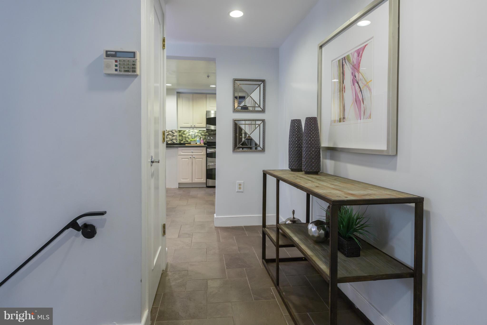 1727 R Street Northwest, Unit 102 Washington, DC 20009 - Photo 6 of 25 Interior (General)