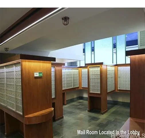 $1,900 | 445 Seaside Avenue, Unit 3109, Honolulu, HI 96815