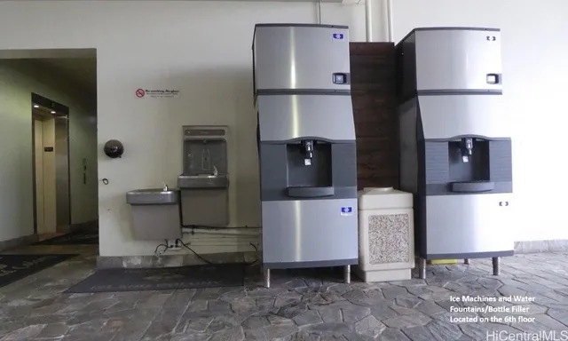 $1,900 | 445 Seaside Avenue, Unit 3109, Honolulu, HI 96815