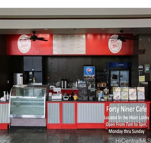 $1,900 | 445 Seaside Avenue, Unit 3109, Honolulu, HI 96815