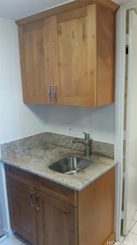 $1,900 | 445 Seaside Avenue, Unit 3109, Honolulu, HI 96815