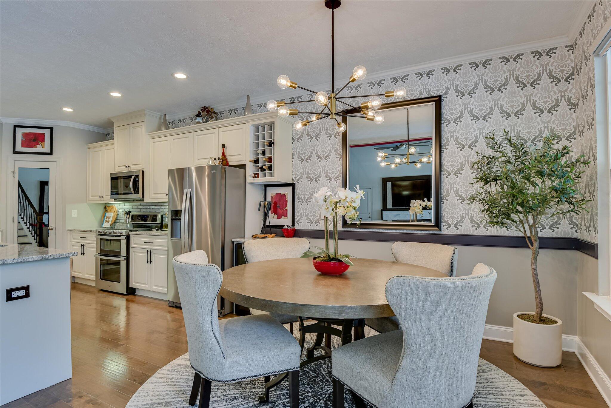 3118 Ridgefield Drive Grovetown, GA 30813 - Photo 19 of 67 Breakfast Room has plenty of room.
