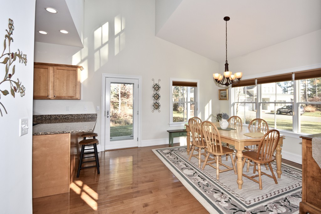 39 Hathaway Pond Circle, Unit 39 Rochester, MA 02770 - Photo 5 of 25 Gallery Image 5