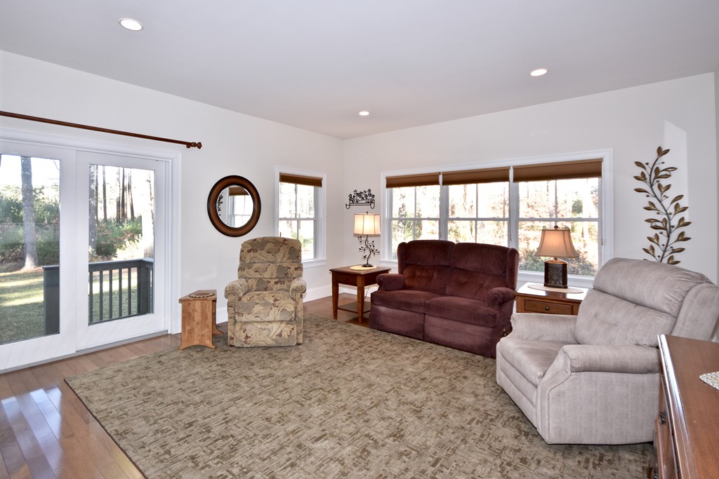 39 Hathaway Pond Circle, Unit 39 Rochester, MA 02770 - Photo 8 of 25 Gallery Image 8