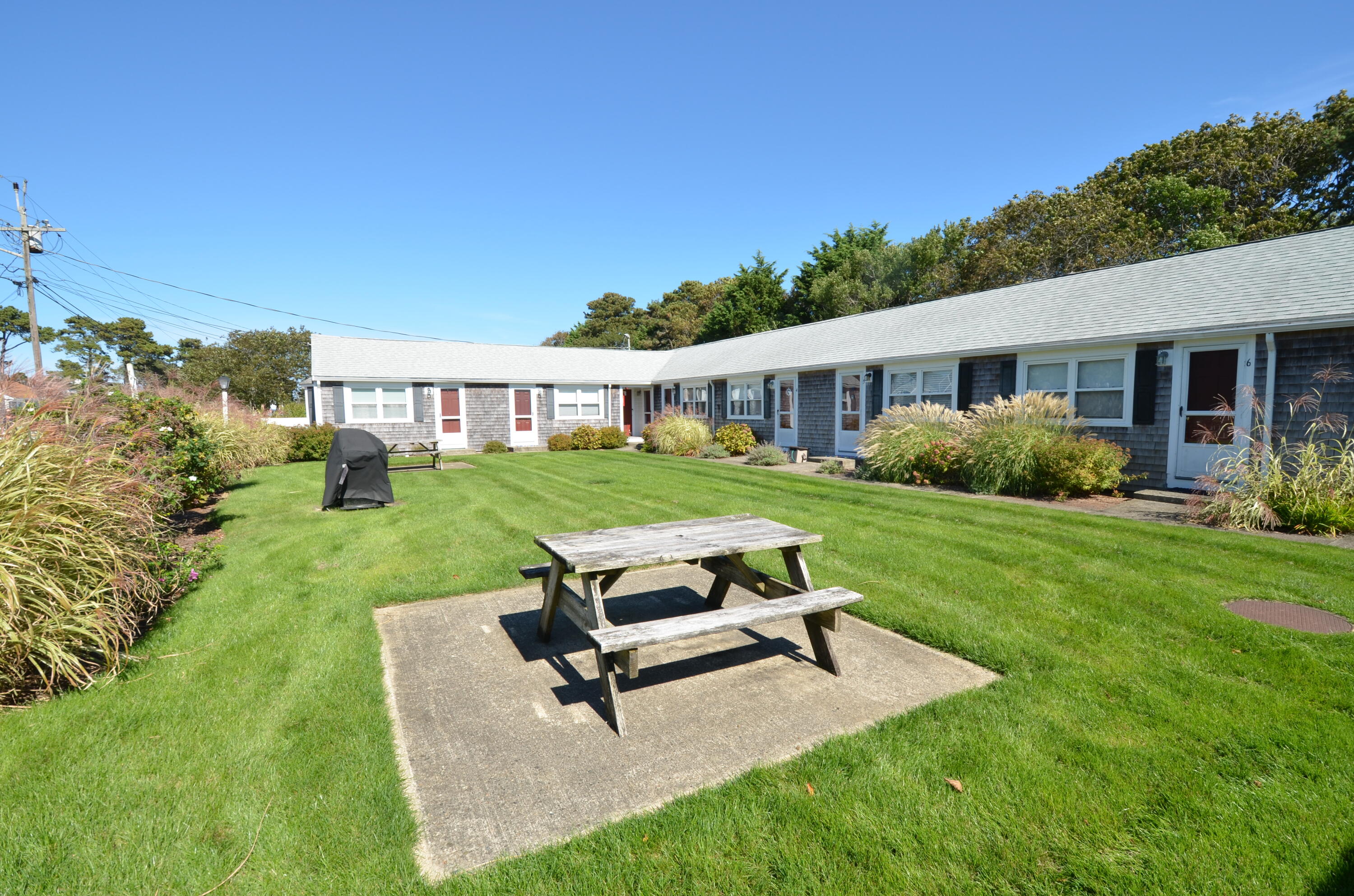 194 Captain Chase Road, Unit 8 Dennis Port, MA 02639 - Photo 2 of 22 DSC_0024