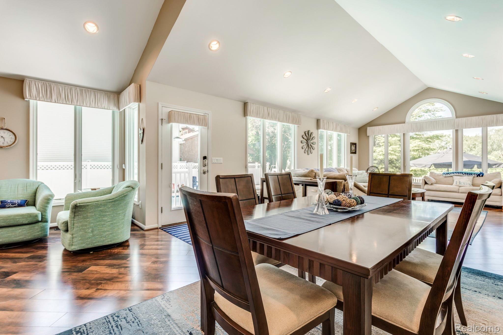 3425 Riverside Drive Port Huron, MI 48060 - Photo 24 of 78 3425 Riverside Dr-25.jpg