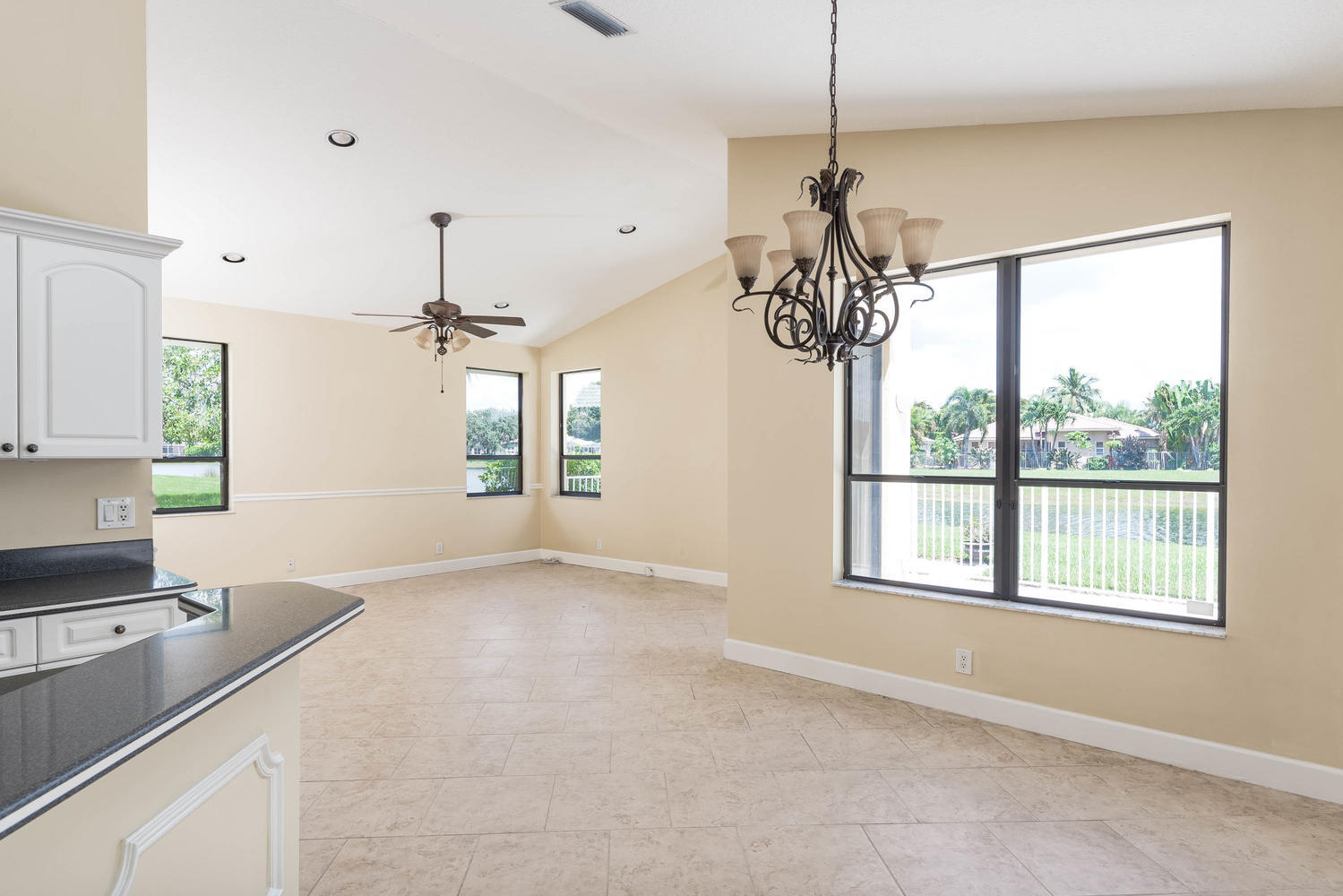 22295 Holcomb Place Boca Raton, FL 33428 - Photo 13 of 38 Great Room