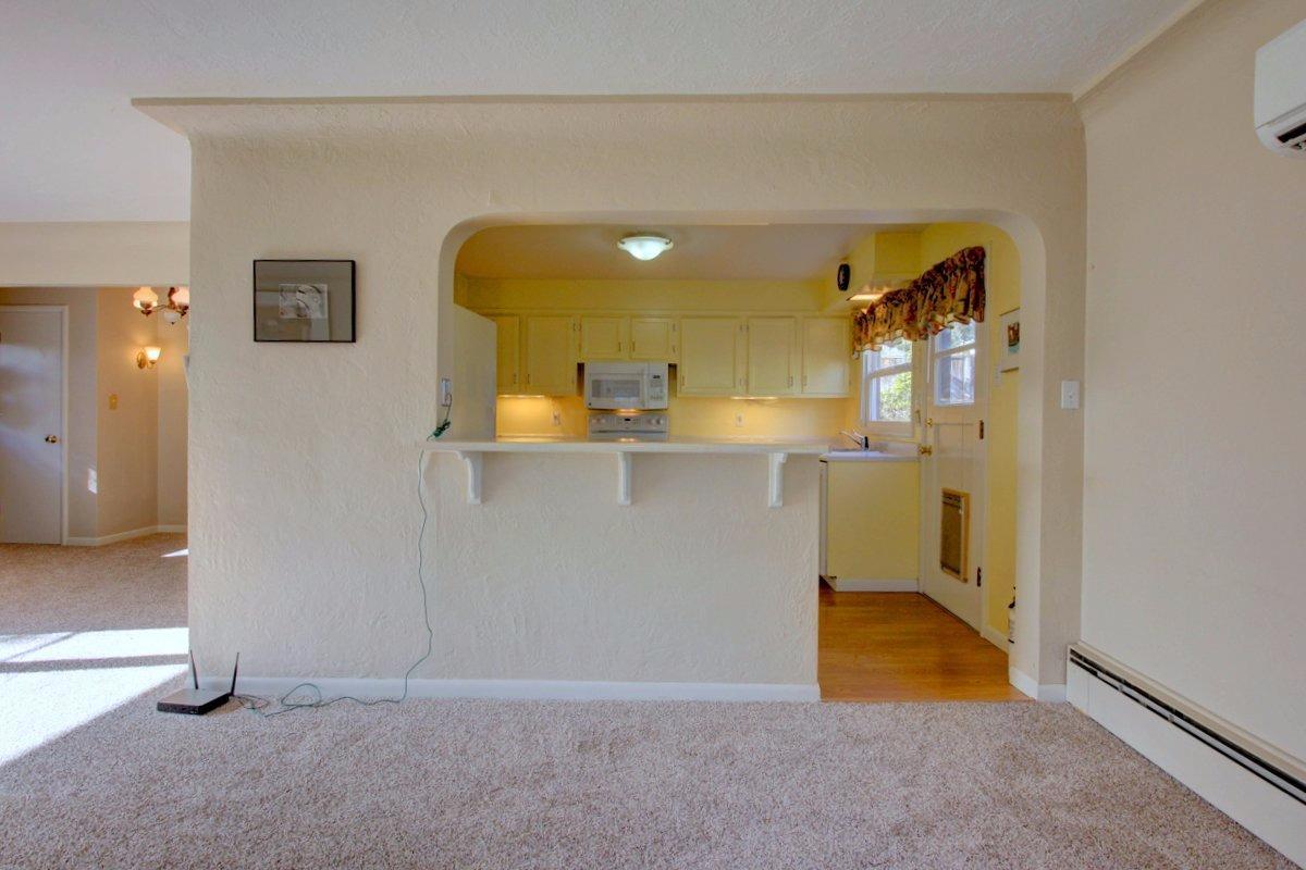 2011 Westerlund Drive Medford, OR 97504 - Photo 6 of 22 Additional Photo