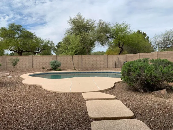 $3,795 | 1530 West Thompson Way, Chandler, AZ 85286