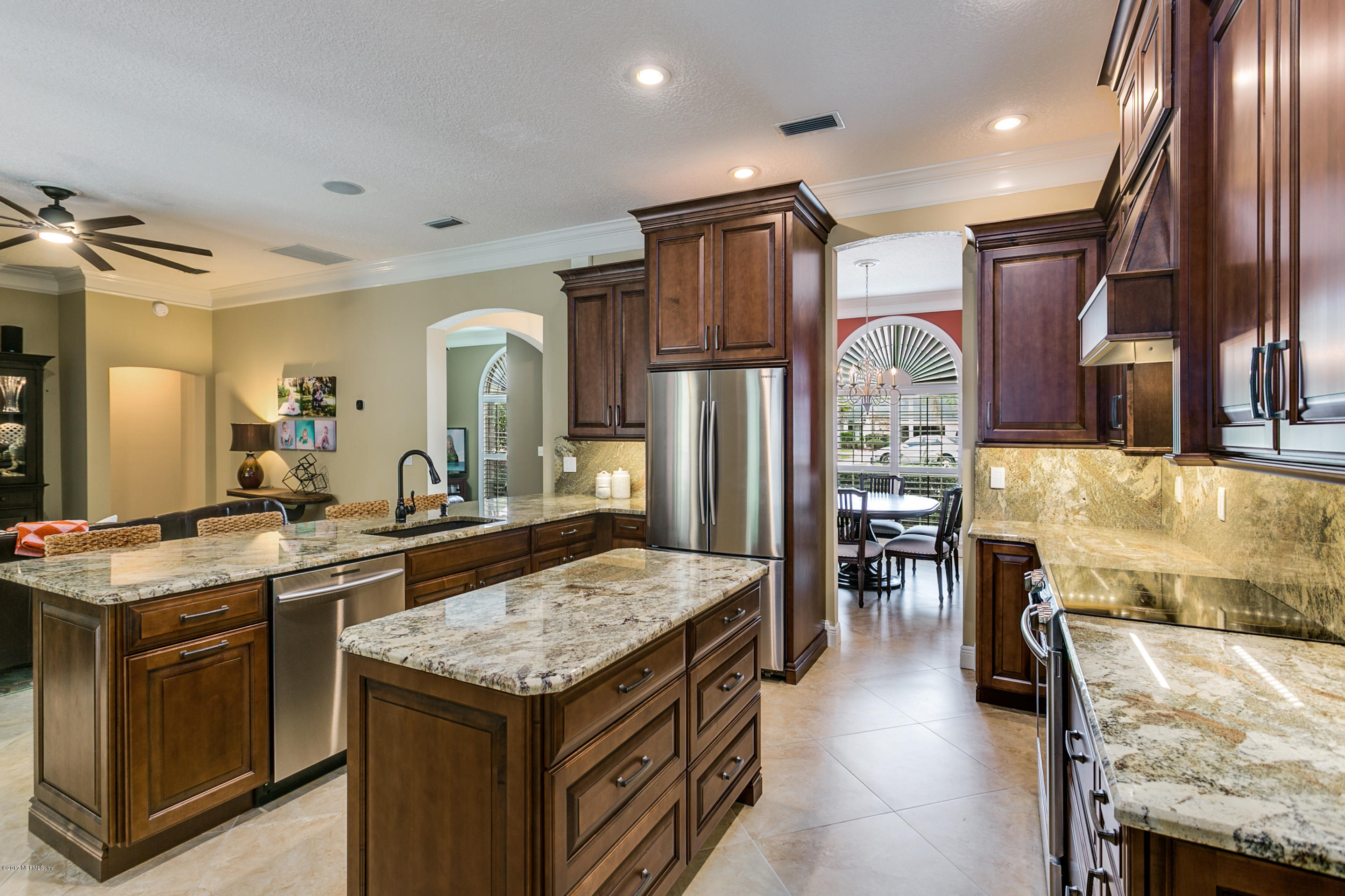 8072 Timbermill Road Jacksonville, FL 32256 - Photo 12 of 32 011_Kitchen