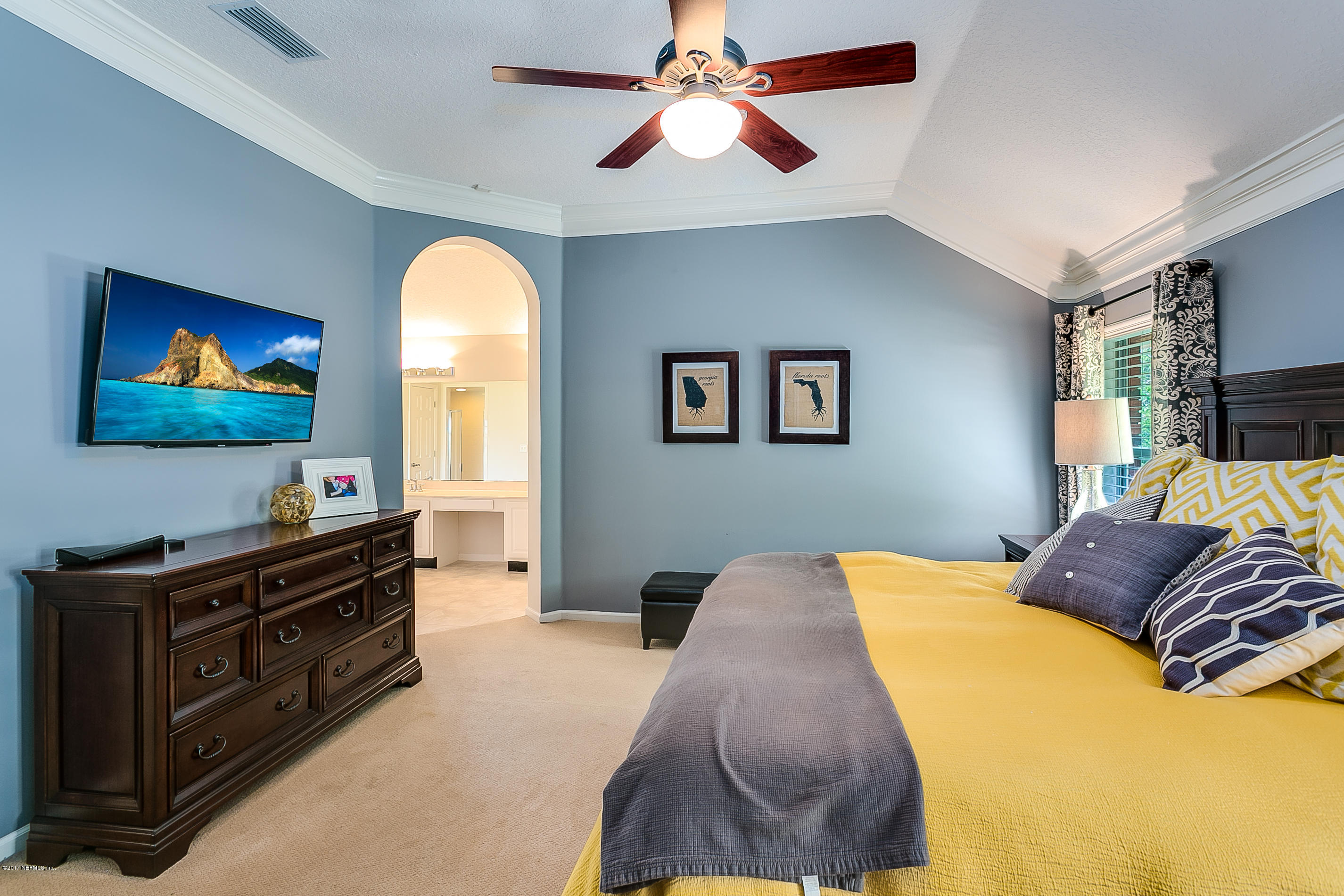 8072 Timbermill Road Jacksonville, FL 32256 - Photo 15 of 32 014_Master Bedroom