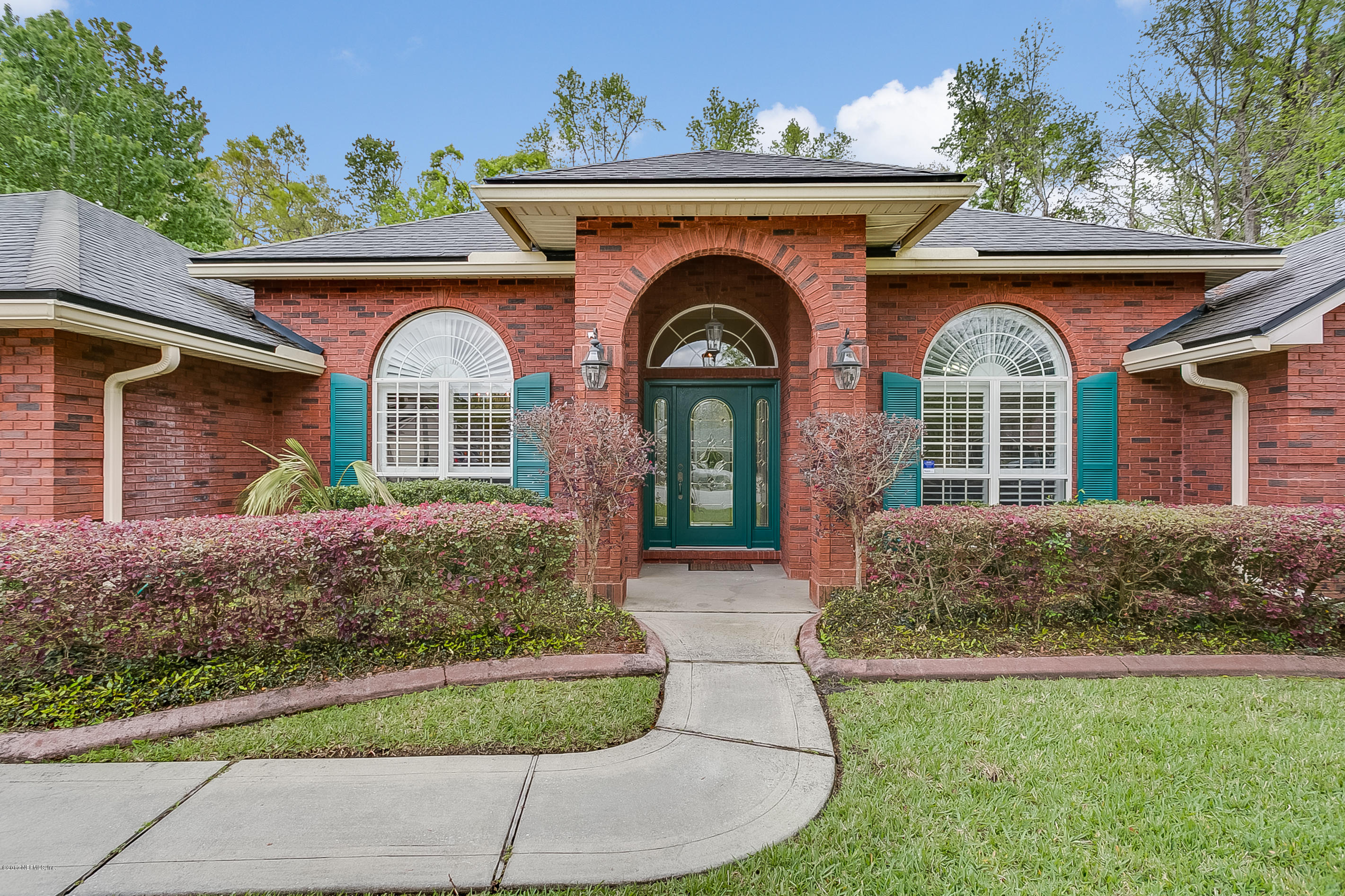 8072 Timbermill Road Jacksonville, FL 32256 - Photo 5 of 32 004_Entryway