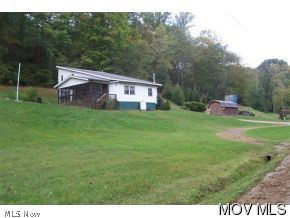 1223 Kites Run Road Walker, WV 26180 - Photo 2 of 11