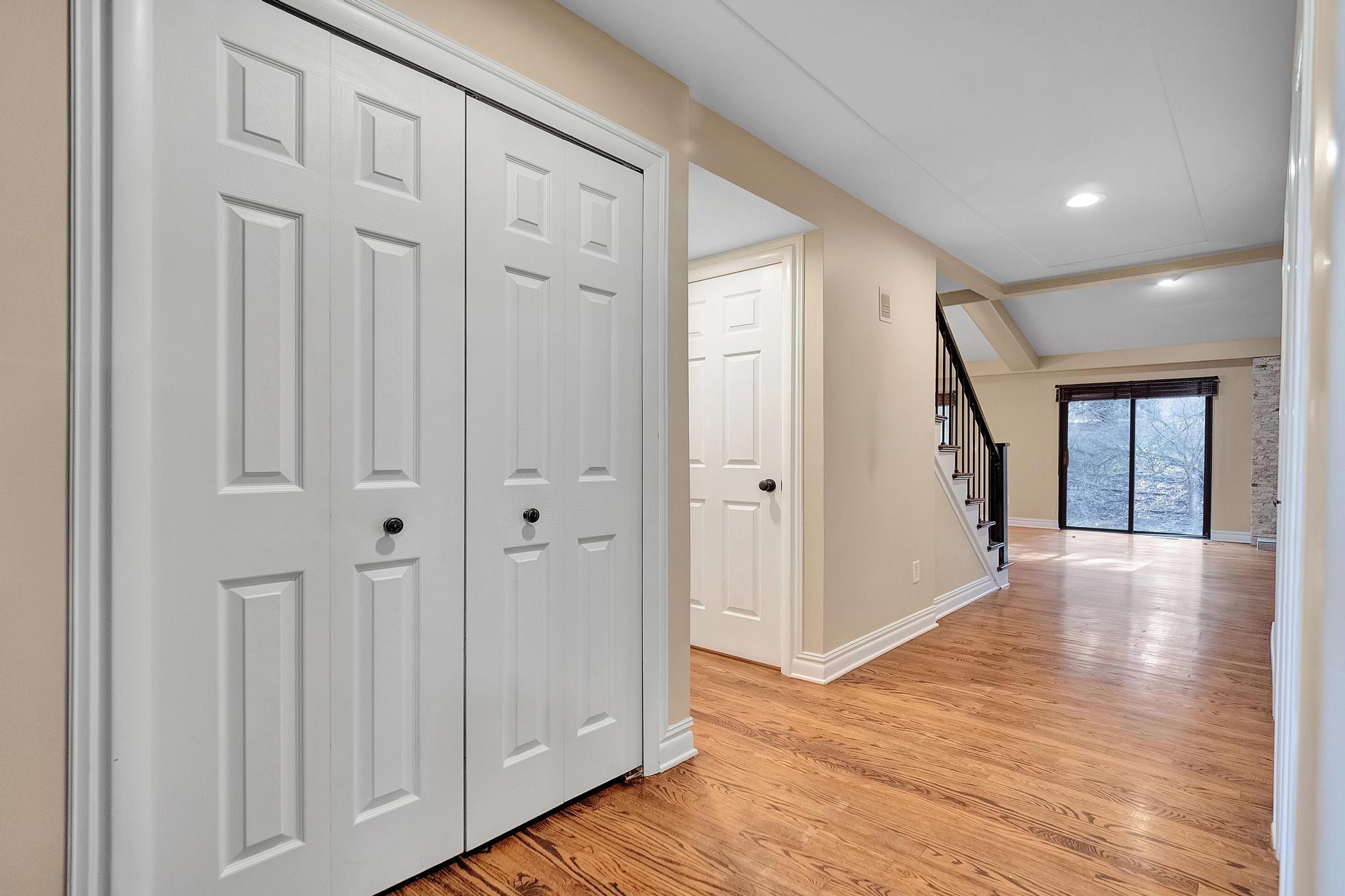 7193 Suncrest Road West Bloomfield, MI 48322 - Photo 14 of 58 P1299006