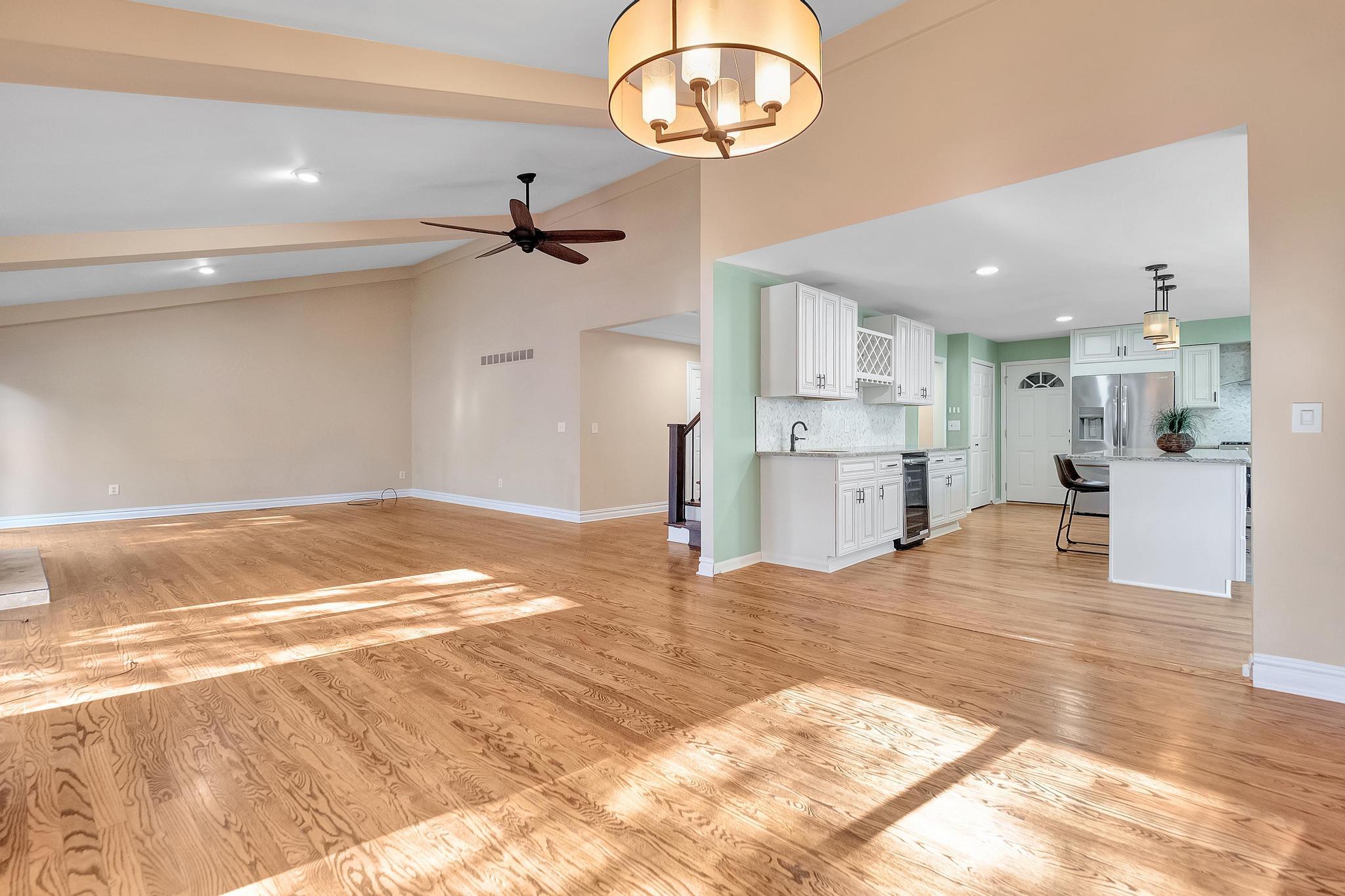 7193 Suncrest Road West Bloomfield, MI 48322 - Photo 19 of 58 P1299121