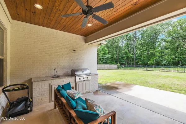 $585,000 | 413 Miles Cove, Brandon, MS 39047