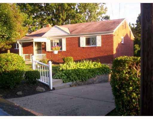 325 Olympic Road Baldwin, PA 15236 - Photo 1 of 10 Exterior Front.