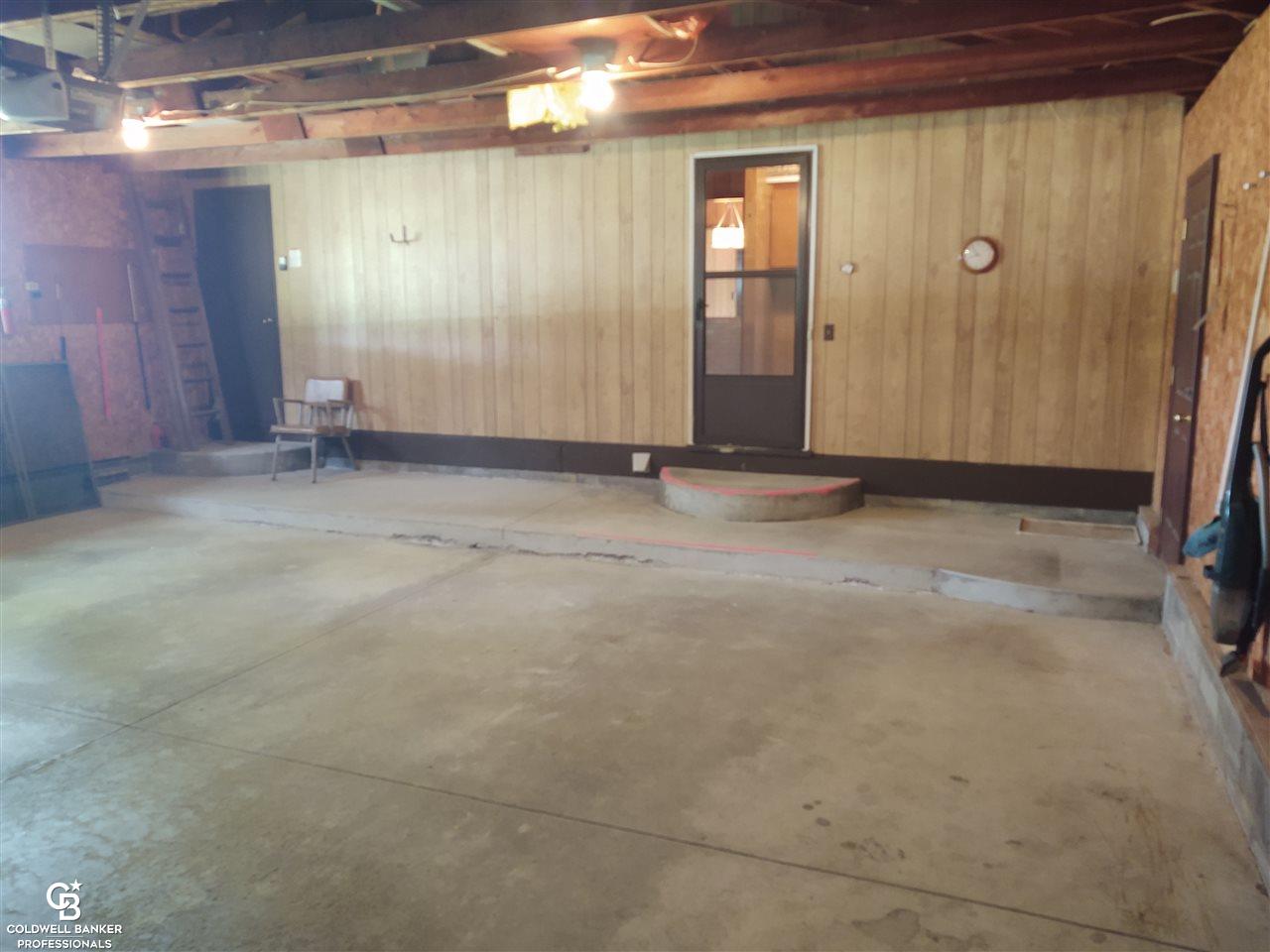 9894 Yale Road Avoca, MI 48006 - Photo 20 of 27