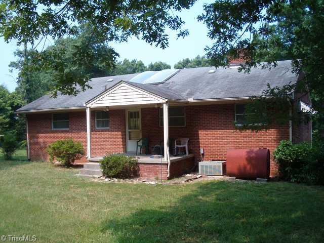 361 Inwood Road Asheboro, NC 27205 - Photo 2 of 9 Exterior Back.