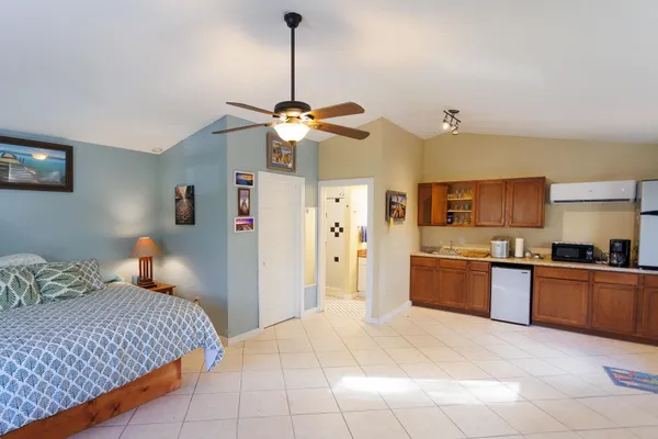 $1,399,000 | 6194 Bear Trail, Weeki Wachee, FL 34607