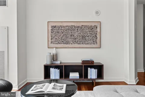 $625,000 | 2101 Market Street, Unit 706, Philadelphia, PA 19103