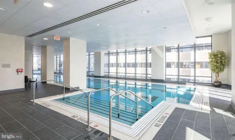 $625,000 | 2101 Market Street, Unit 706, Philadelphia, PA 19103