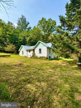 $229,900 | 378 Indian Trail, Seneca Rocks, WV 26884