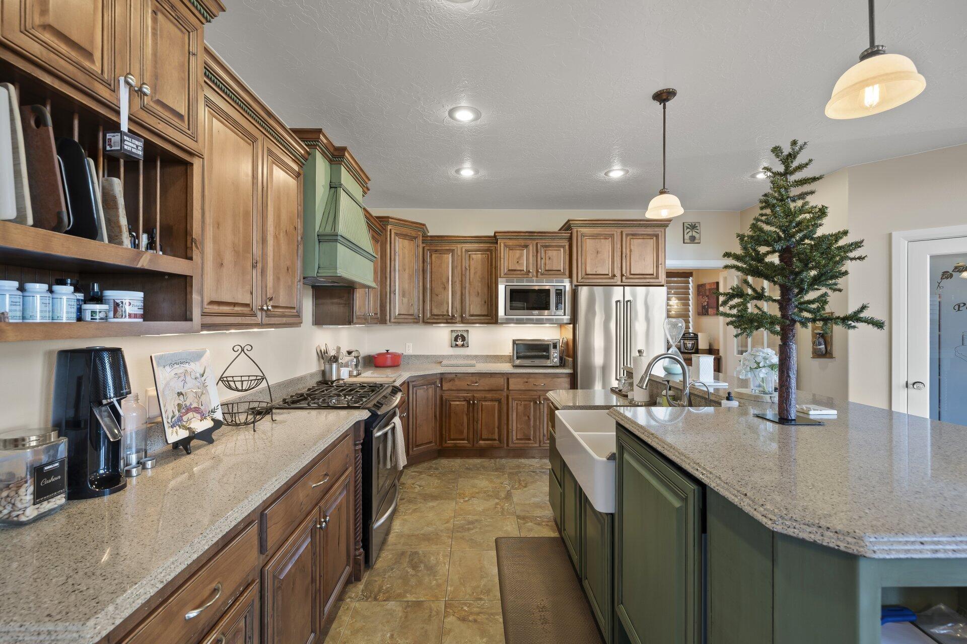 1780 Eagle Ridge Circle Hatch, UT 84735 - Photo 19 of 86 PJHR4818