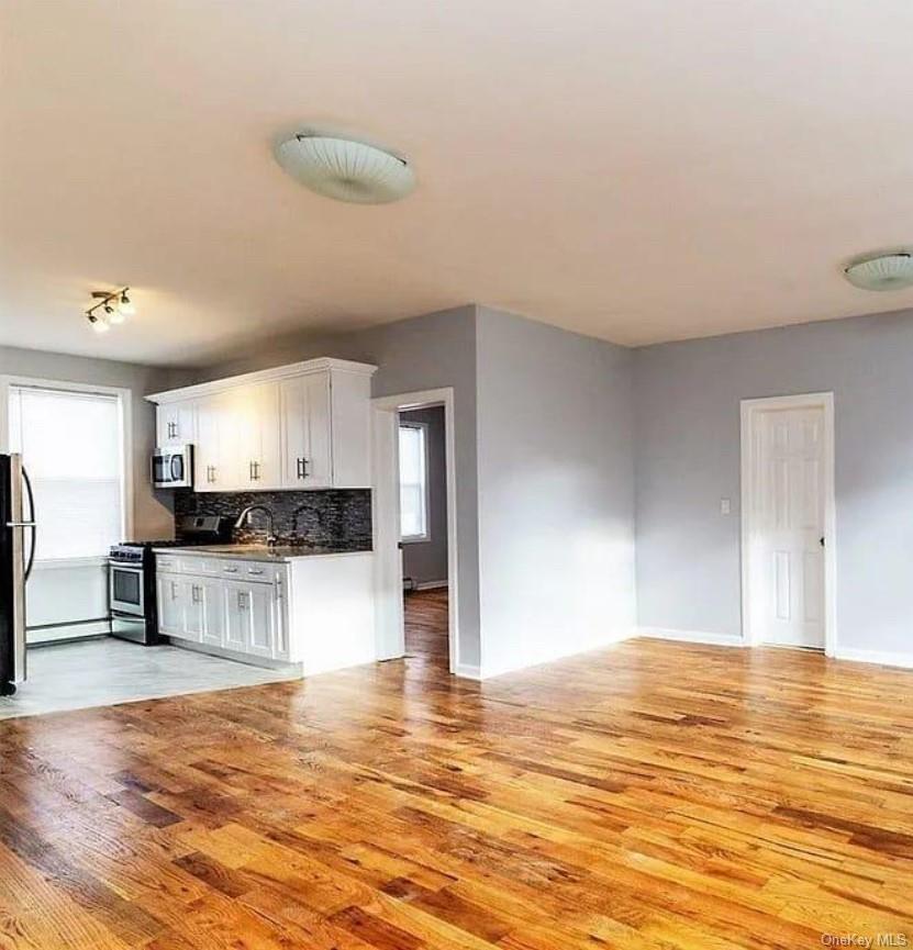 712 East 211th Street Bronx, NY 10467 - Photo 18 of 26