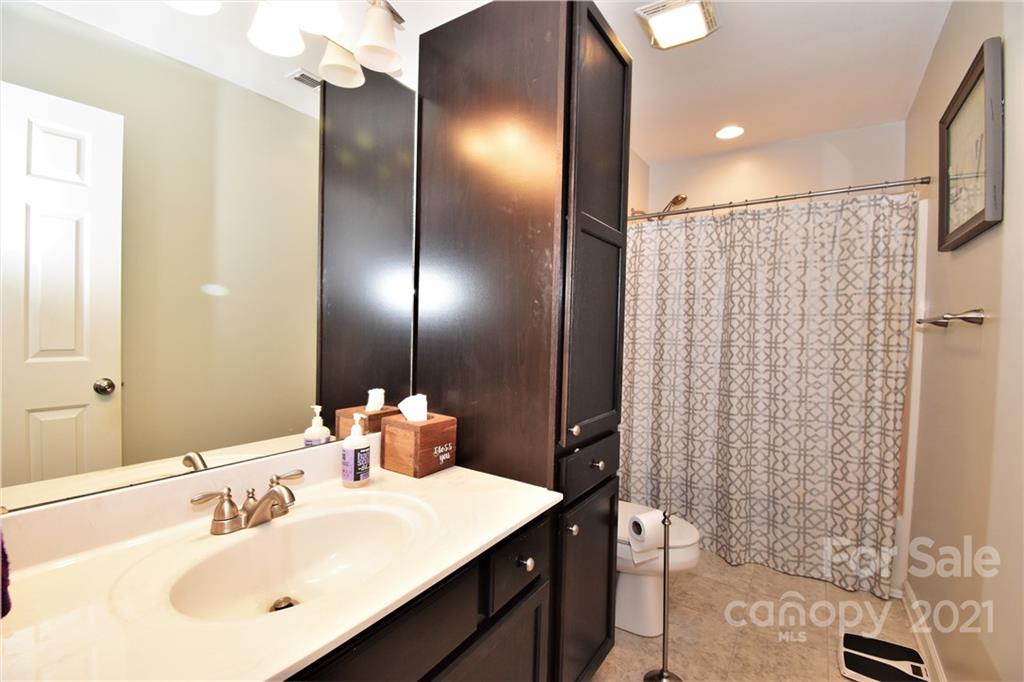 70 Collins Road Marshall, NC 28753 - Photo 17 of 40 Gallery Image 17