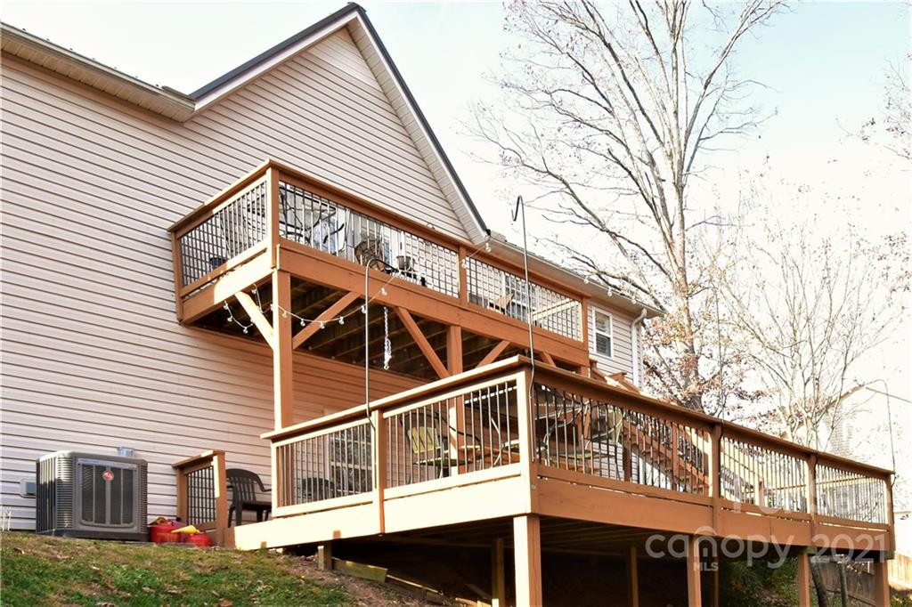 70 Collins Road Marshall, NC 28753 - Photo 34 of 40 Gallery Image 34