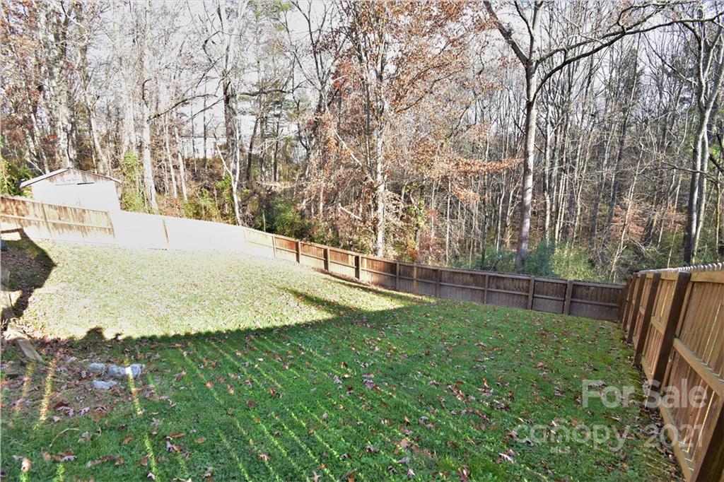 70 Collins Road Marshall, NC 28753 - Photo 35 of 40 Gallery Image 35