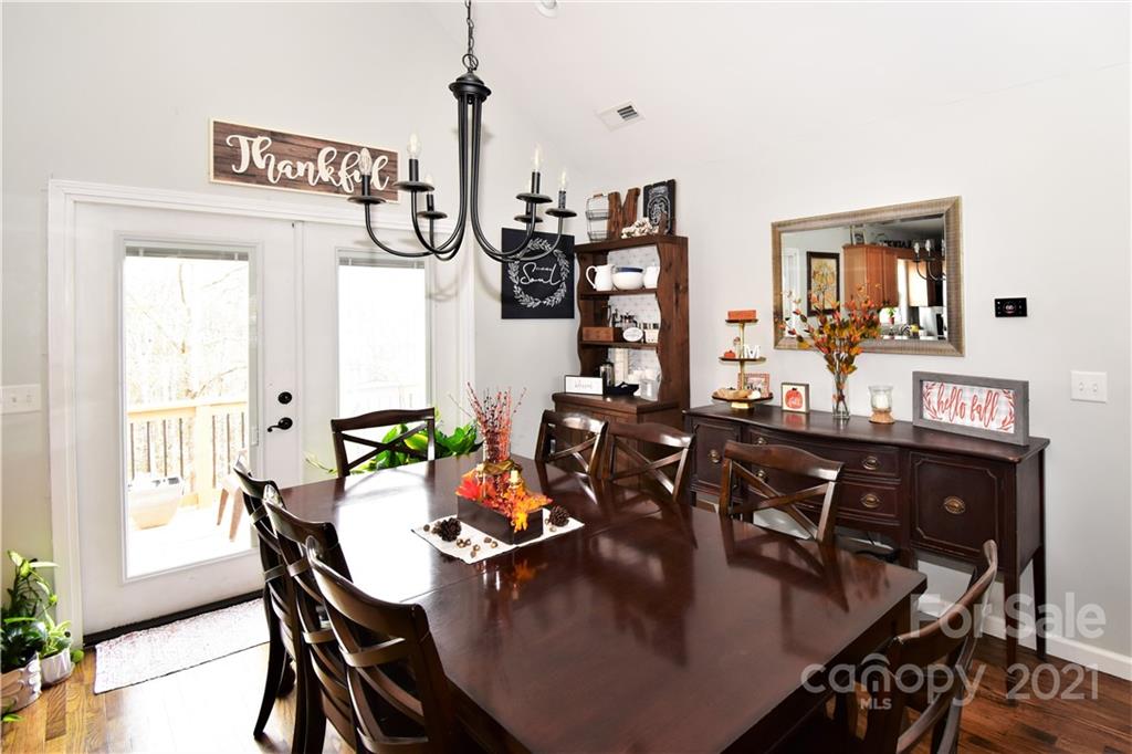 70 Collins Road Marshall, NC 28753 - Photo 8 of 40 Gallery Image 8