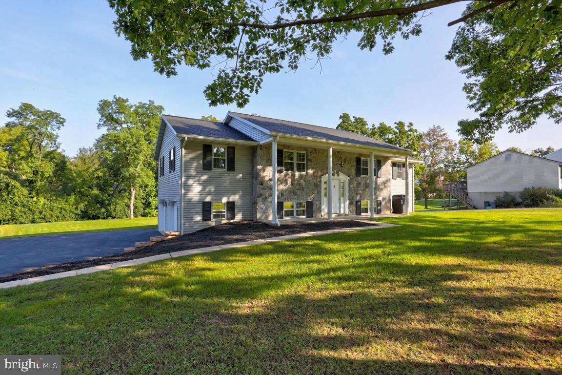 1508 North Reading Road Stevens, PA 17578 - Photo 5 of 39 Gallery Image 5