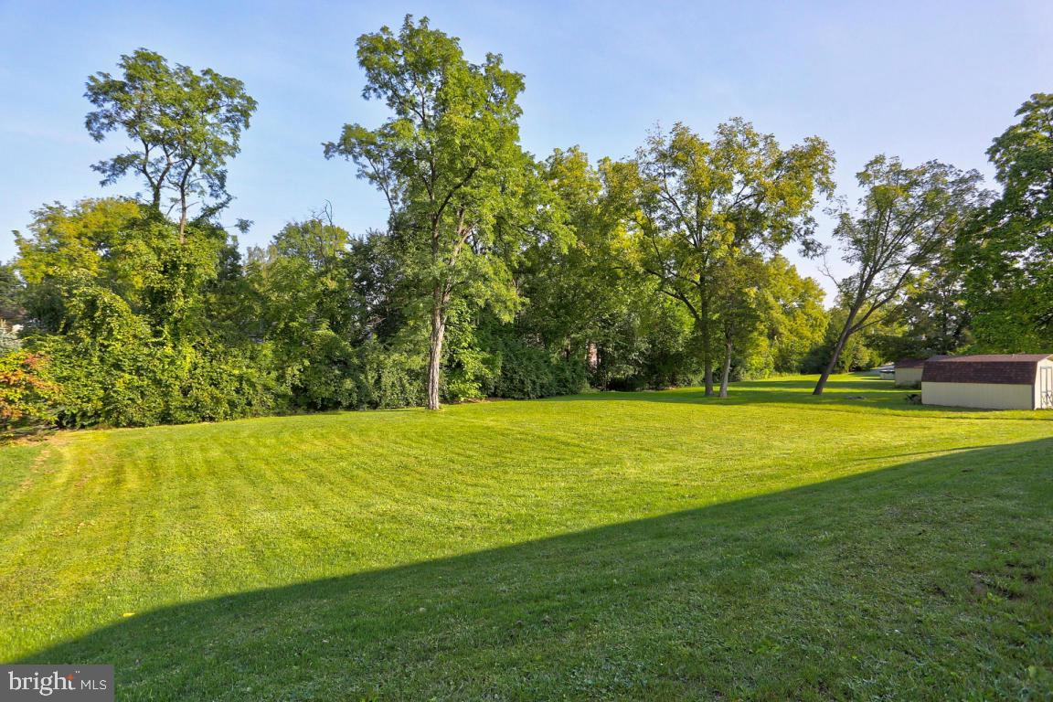1508 North Reading Road Stevens, PA 17578 - Photo 6 of 39 Gallery Image 6