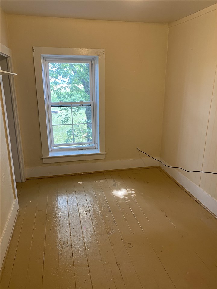 1234 North Henderson Road Freeport, IL 61032 - Photo 11 of 18 Gallery Image 11