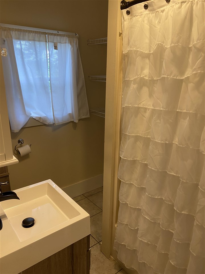 1234 North Henderson Road Freeport, IL 61032 - Photo 7 of 18 Gallery Image 7