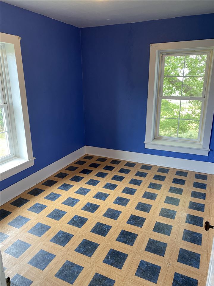 1234 North Henderson Road Freeport, IL 61032 - Photo 9 of 18 Gallery Image 9