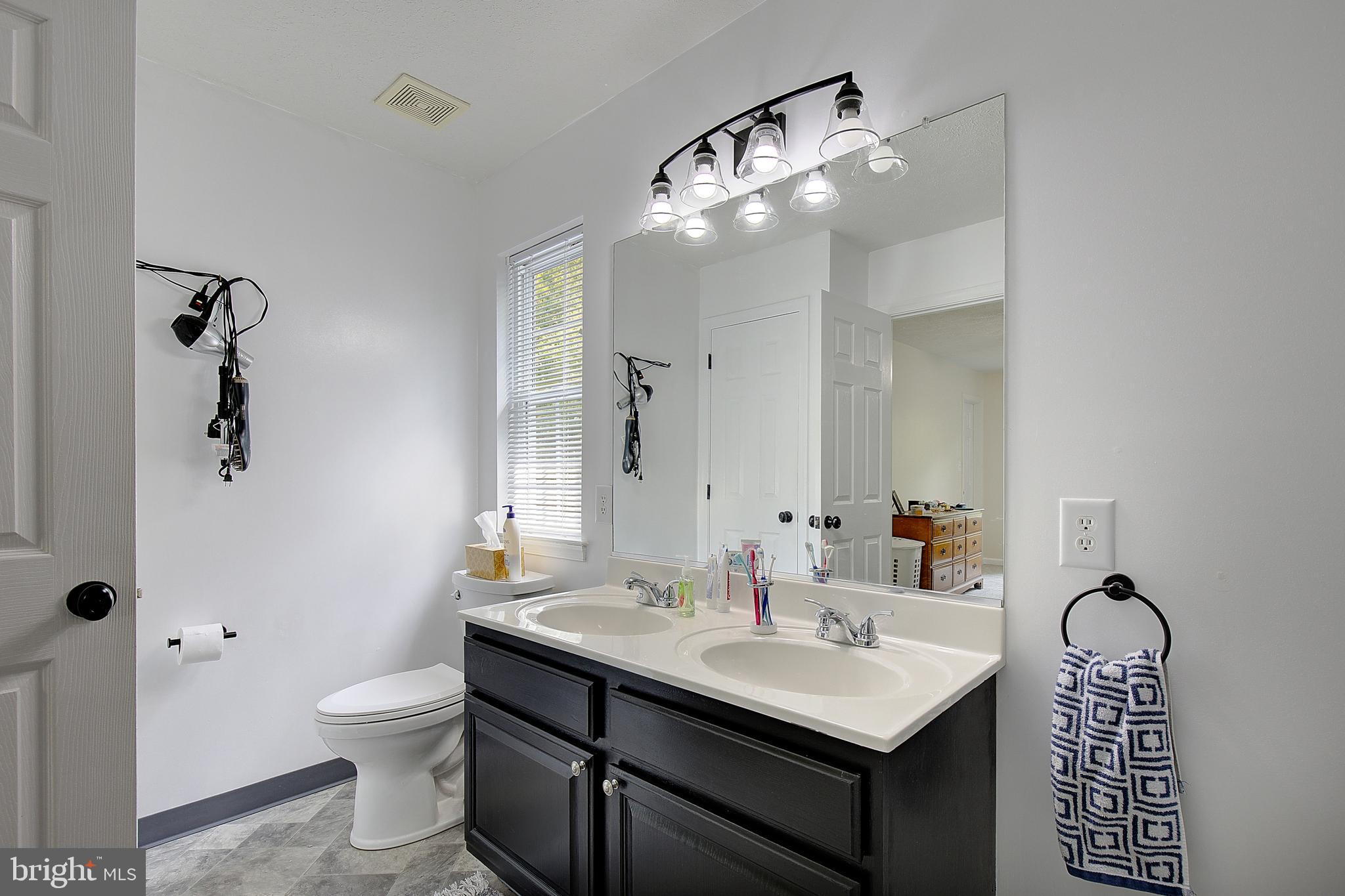 12424 Hisperia Road Lusby, MD 20657 - Photo 25 of 50 Primary bath
