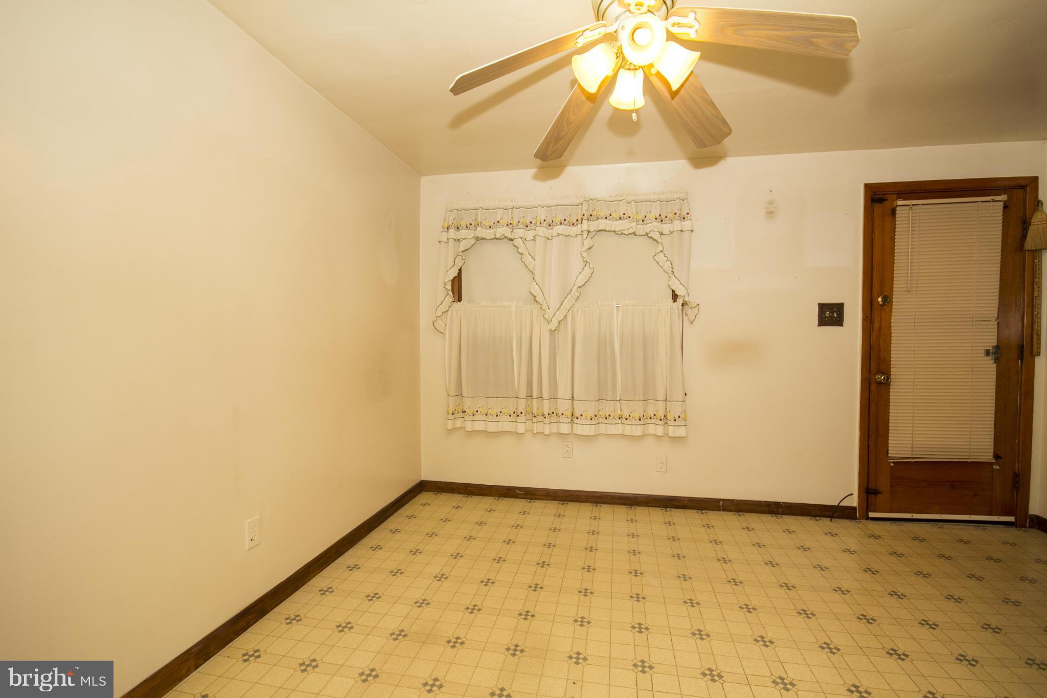 2981 Mallview Road Baltimore, MD 21230 - Photo 8 of 22 Kitchen