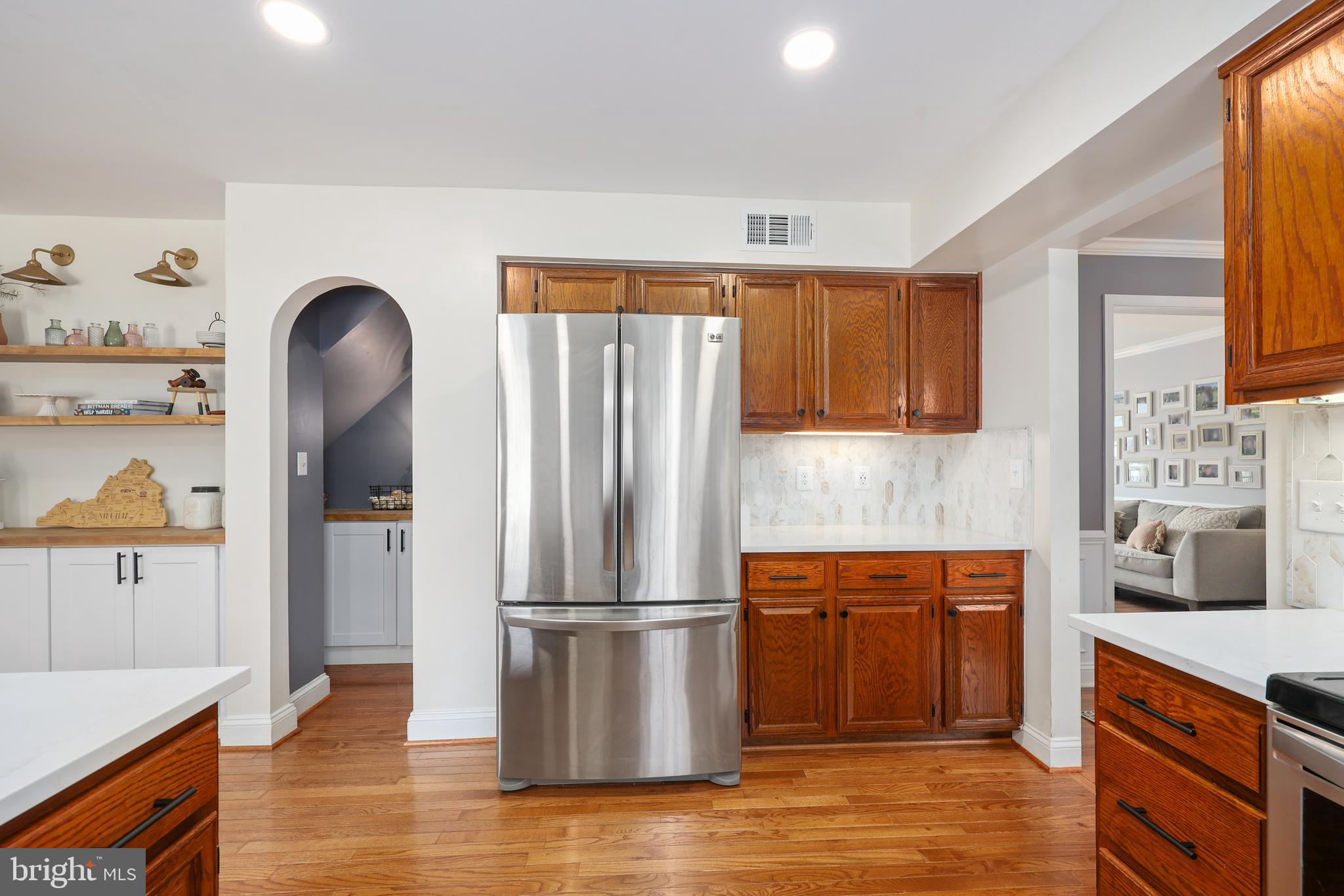 114 Peyton Road Sterling, VA 20165 - Photo 14 of 55 Gallery Image 14
