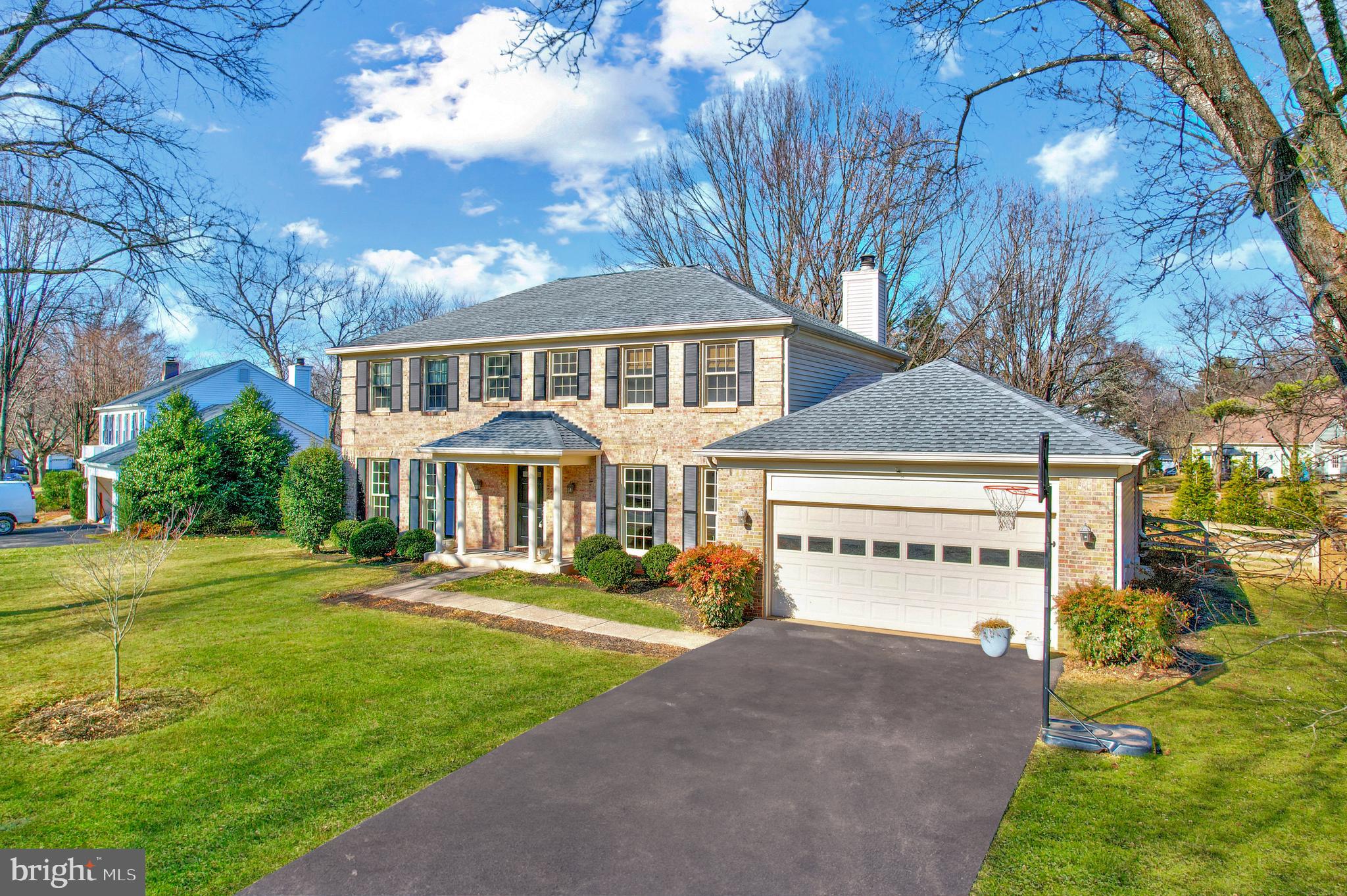 114 Peyton Road Sterling, VA 20165 - Photo 3 of 55 Gallery Image 3