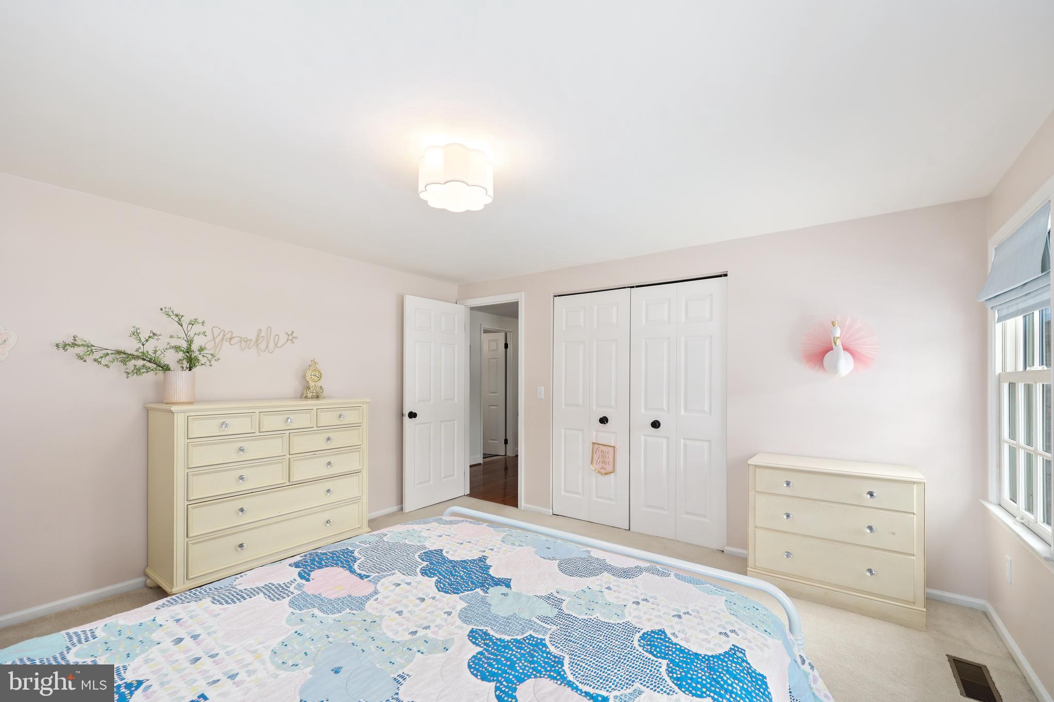 114 Peyton Road Sterling, VA 20165 - Photo 31 of 55 Gallery Image 31
