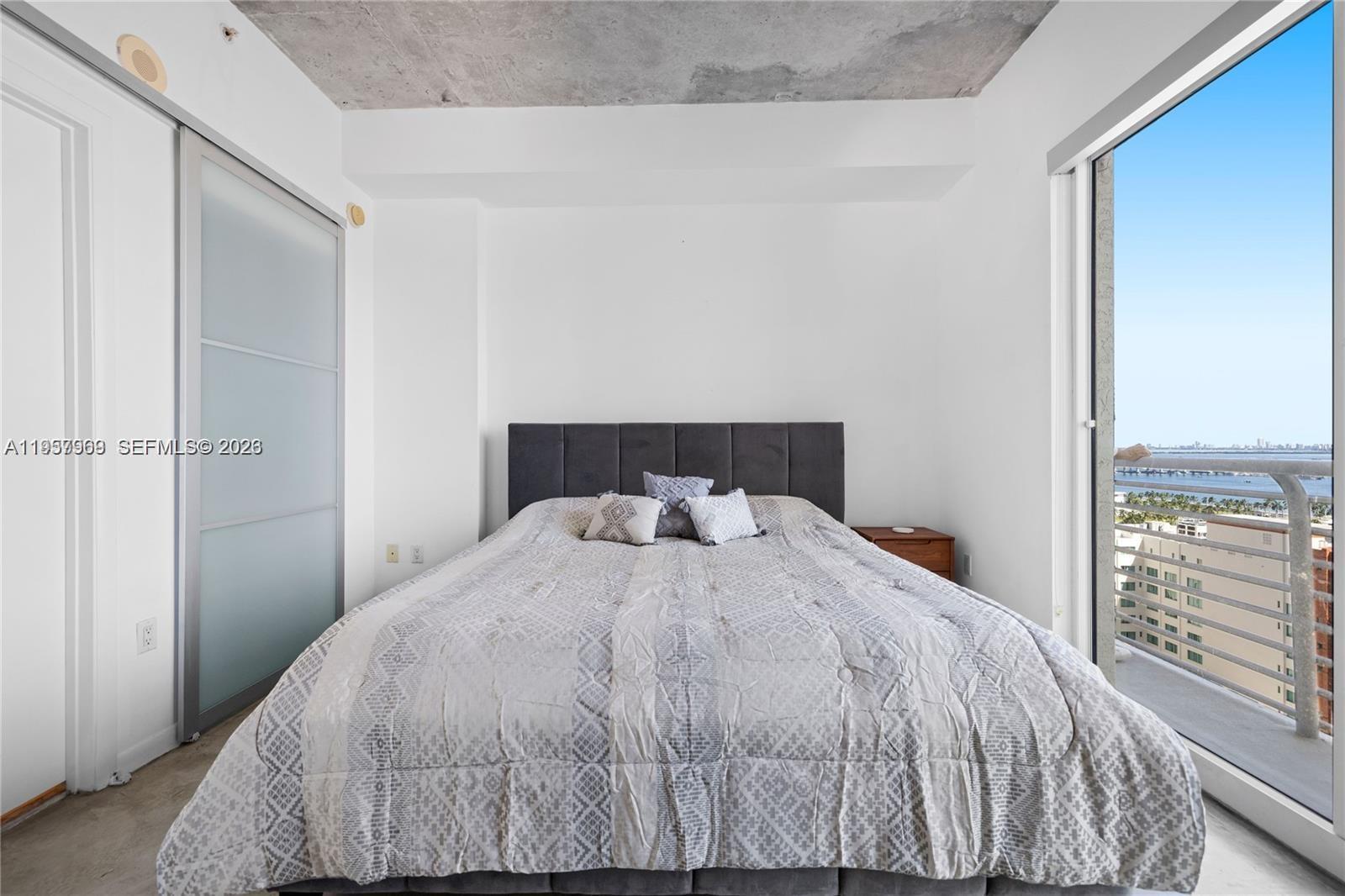 234 Northeast 3rd Street, Unit 1704 Miami, FL 33132 - Photo 12 of 21