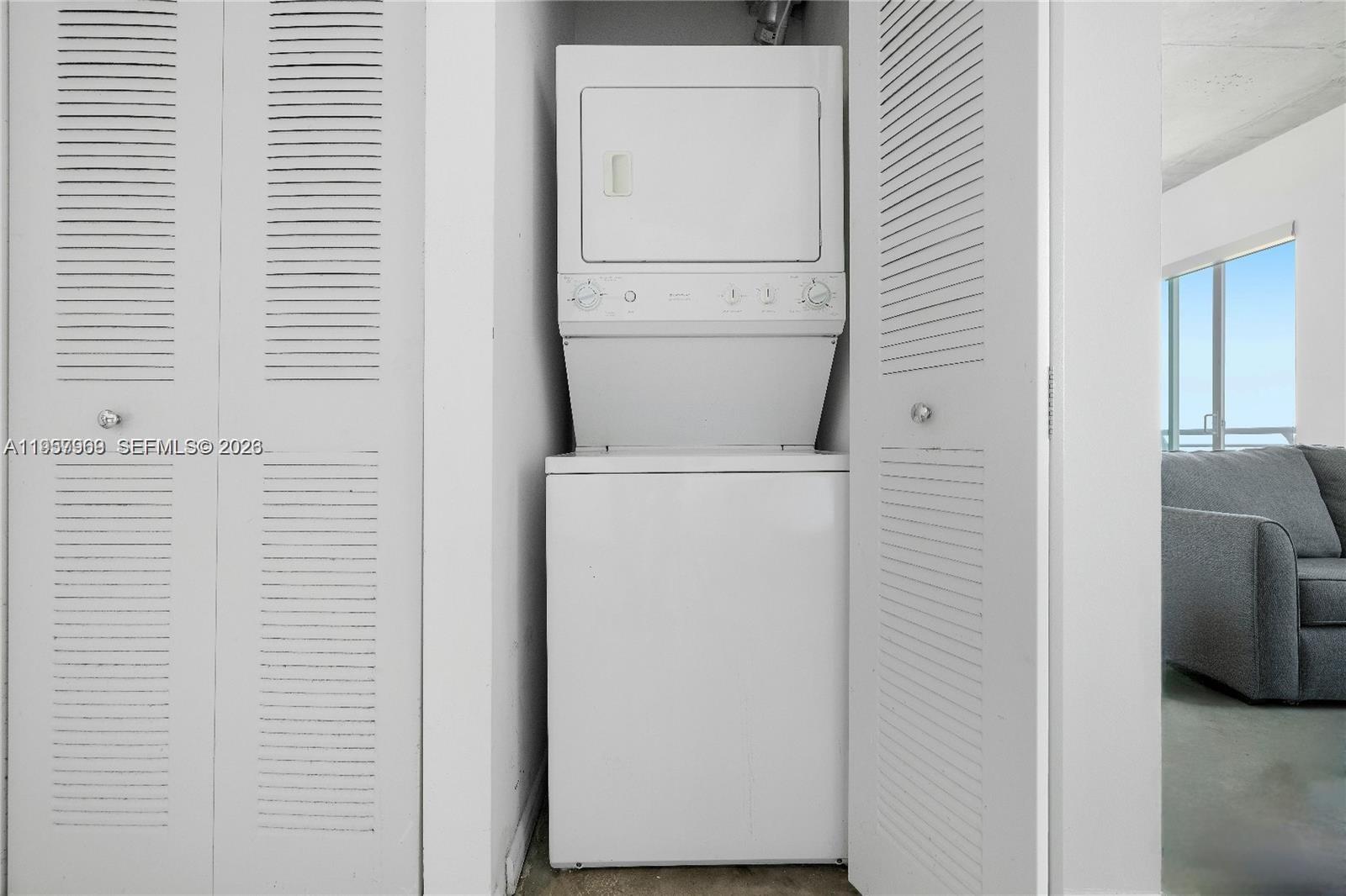 234 Northeast 3rd Street, Unit 1704 Miami, FL 33132 - Photo 15 of 21