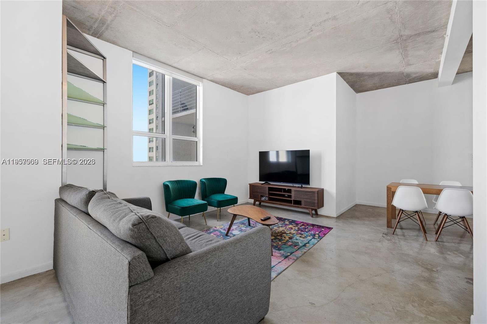 234 Northeast 3rd Street, Unit 1704 Miami, FL 33132 - Photo 4 of 21