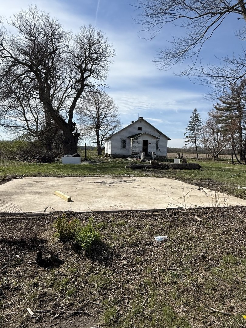 8809 East 3100 N Road Potomac, IL 61865 - Photo 12 of 27