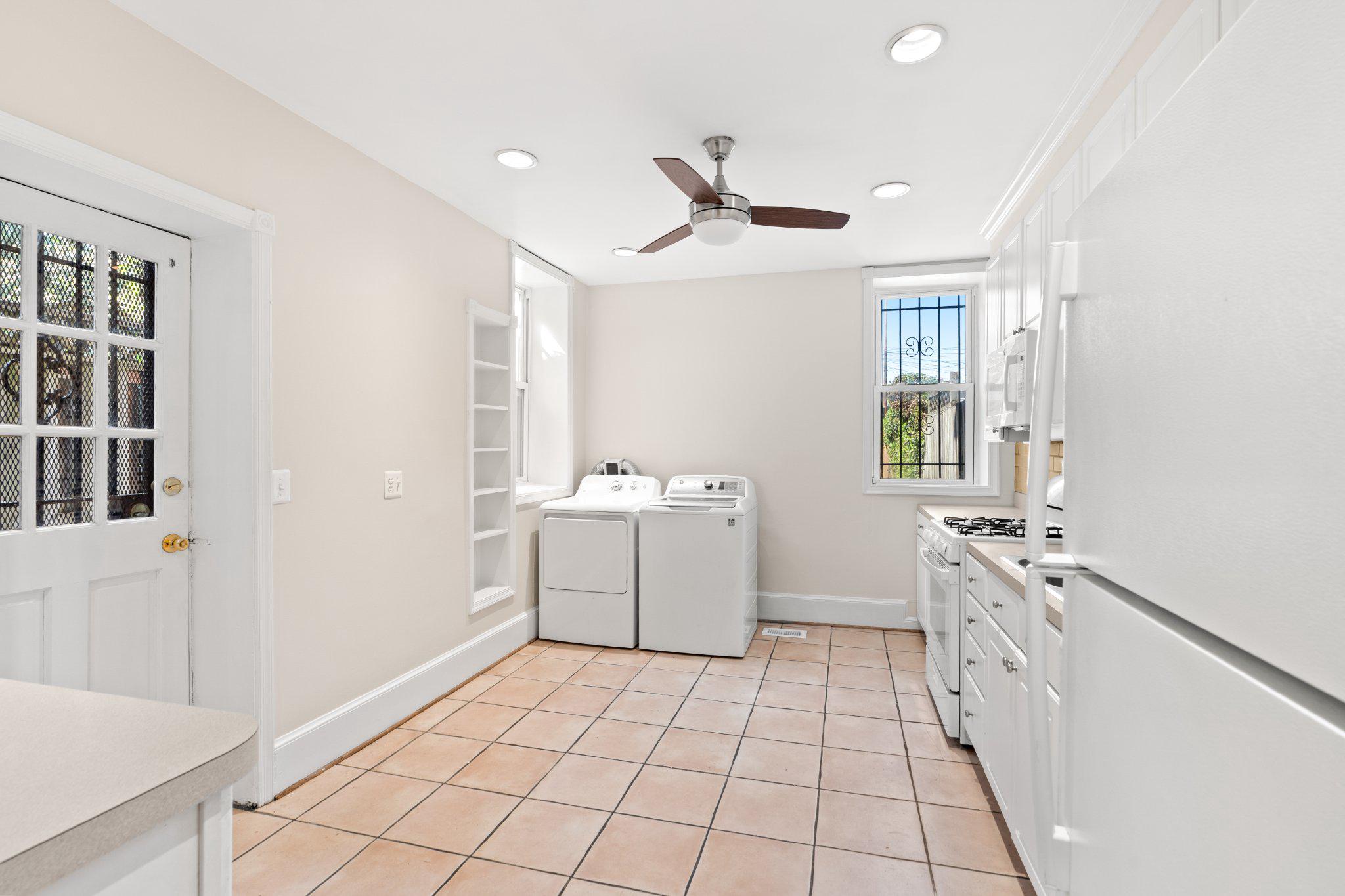 1112 I Street Southeast Washington, DC 20003 - Photo 11 of 42